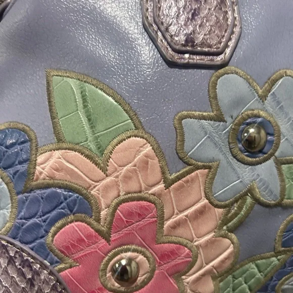 Kathy Van Zeeland Lavender Floral Design Leather Shoulder Bag - Picture 2 of 6